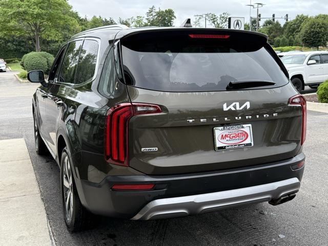 Photo of 2022 Dark Moss Kia Telluride