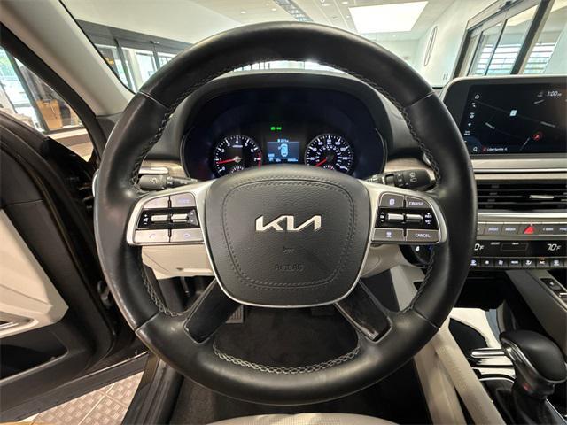 Photo of 2022 Dark Moss Kia Telluride