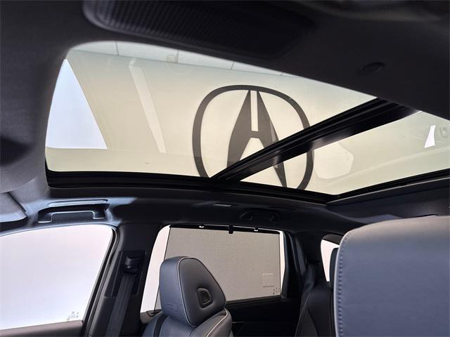 Photo of 2025 Lunar Silver Acura MDX