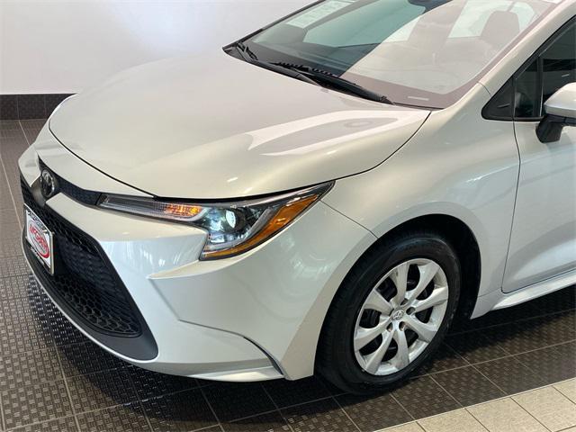 Photo of 2020 Classic Silver Metallic Toyota Corolla