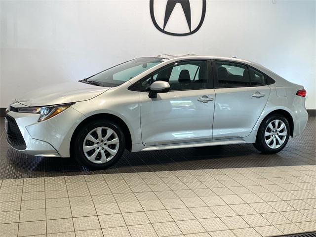Photo of 2020 Classic Silver Metallic Toyota Corolla