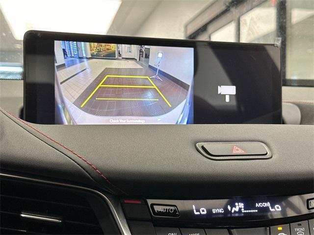 Photo of 2025 Platinum White Pearl Acura TLX