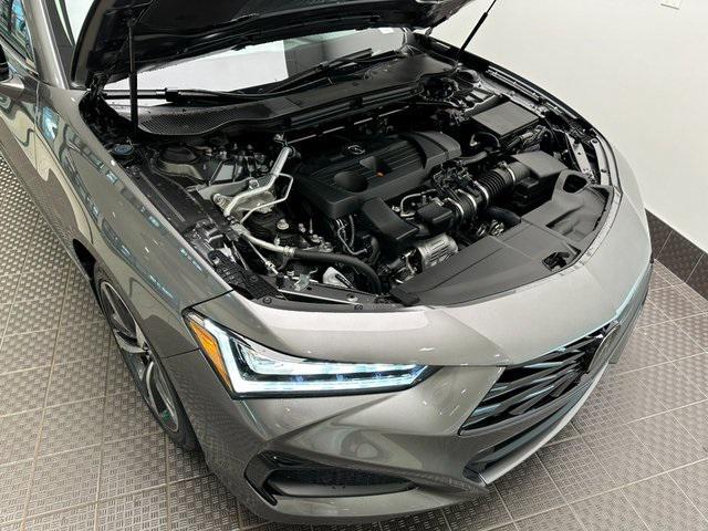Photo of 2025 Liquid Carbon Metallic Acura TLX