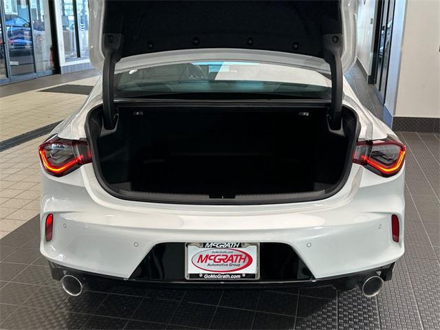 Photo of 2025 Platinum White Pearl Acura TLX
