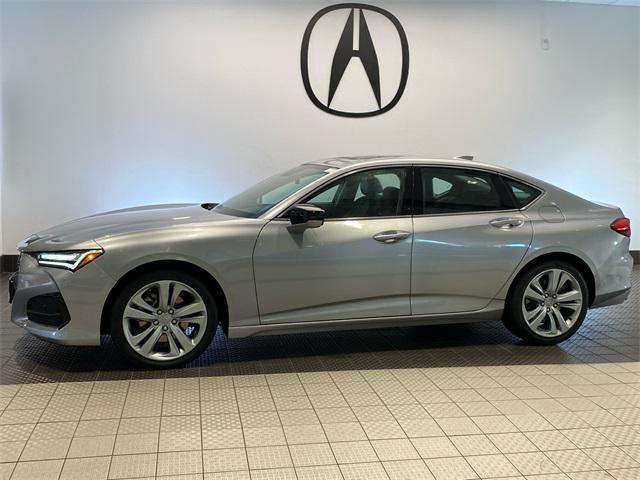 Photo of 2022 Lunar Silver Metallic Acura TLX