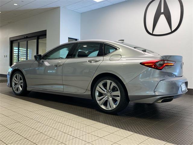 Photo of 2022 Lunar Silver Metallic Acura TLX
