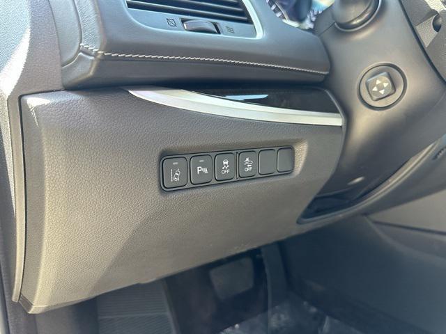 Photo of 2020 Majestic Black Pearl Acura RLX Sport Hybrid