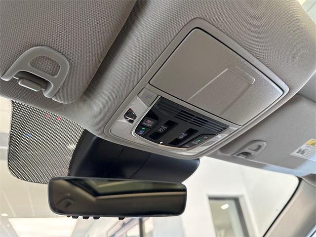 Photo of 2025 Canyon River Blue Metallic Acura RDX
