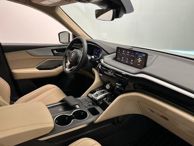 Photo of 2023 Platinum White Pearl Acura MDX