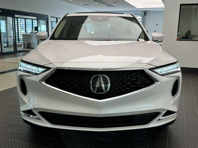 Photo of 2023 Platinum White Pearl Acura MDX