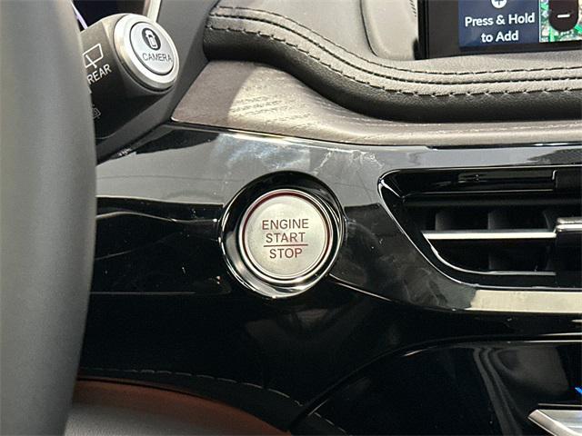 Photo of 2025 Liquid Carbon Metallic Acura MDX