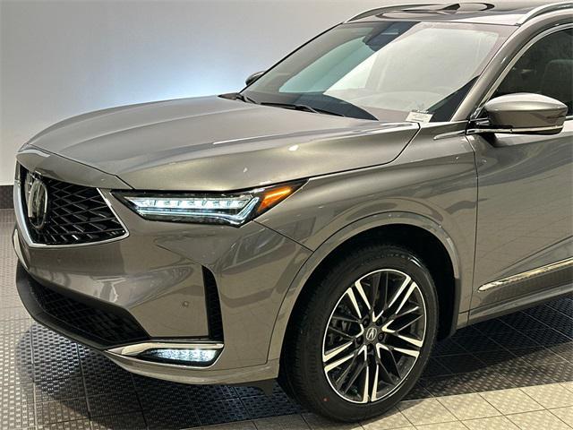 Photo of 2025 Liquid Carbon Metallic Acura MDX