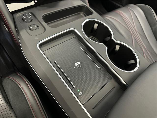 Photo of 2025 Liquid Carbon Acura MDX