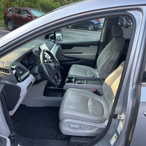 Photo of 2019 Lunar Silver Metallic Honda Odyssey