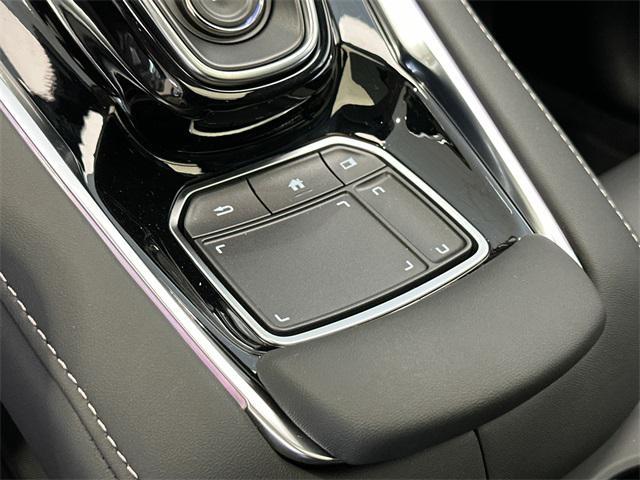 Photo of 2025 Solar Silver Metallic Acura RDX