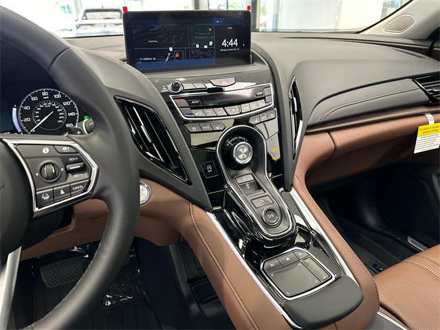 Photo of 2025 Platinum White Pearl Acura RDX