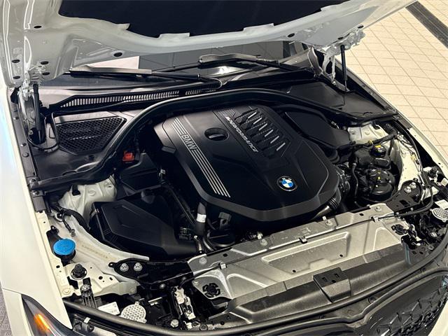 Photo of 2022 Alpine White BMW M340