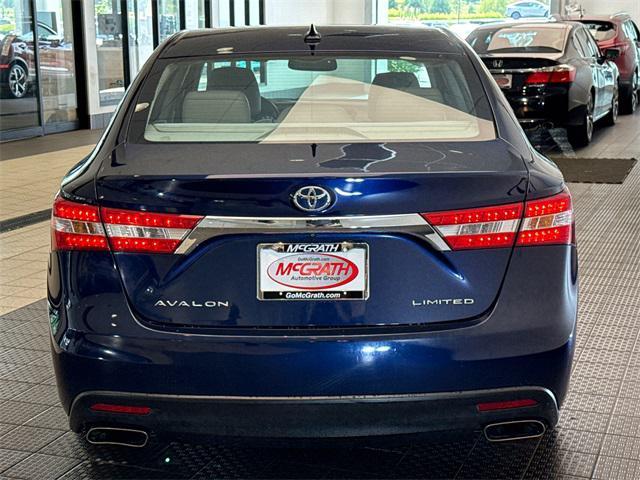 Photo of 2013 Nautical Blue Metallic Toyota Avalon