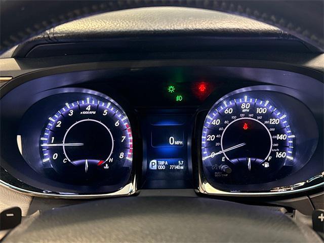 Photo of 2013 Nautical Blue Metallic Toyota Avalon