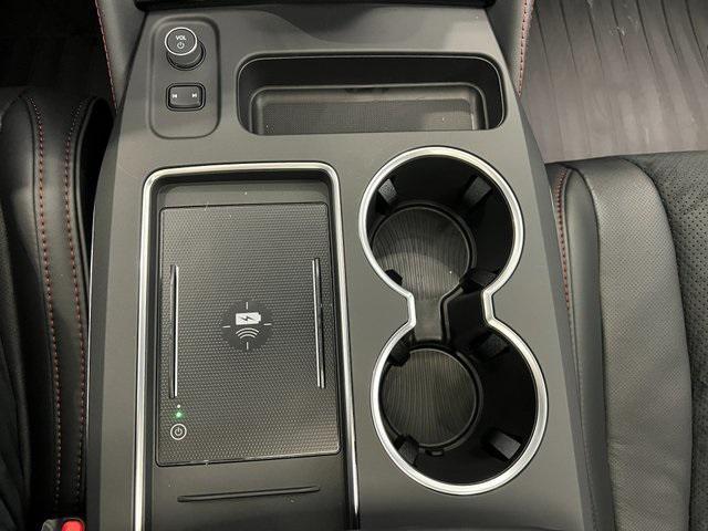 Photo of 2022 Platinum White Pearl Acura MDX