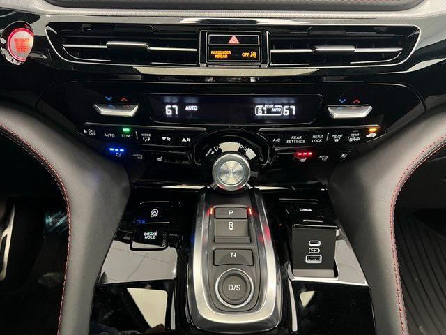 Photo of 2022 Platinum White Pearl Acura MDX