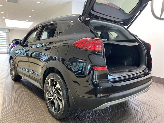 Photo of 2020 Black Noir Pearl Hyundai TUCSON