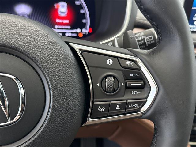 Photo of 2025 Platinum White Acura MDX