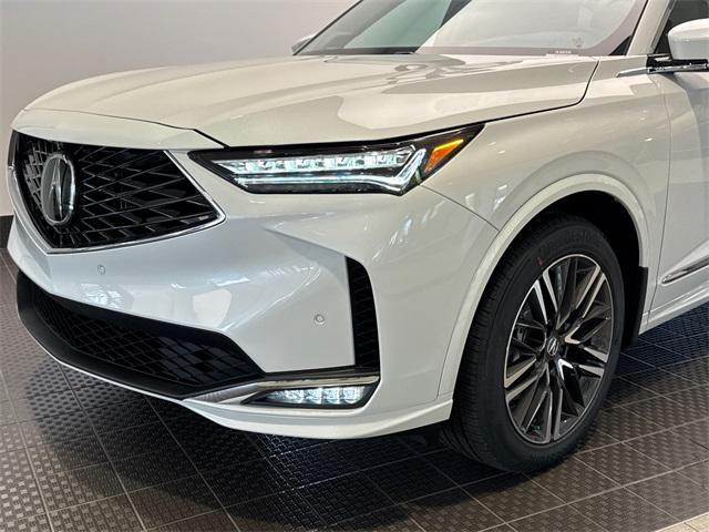 Photo of 2025 Platinum White Acura MDX