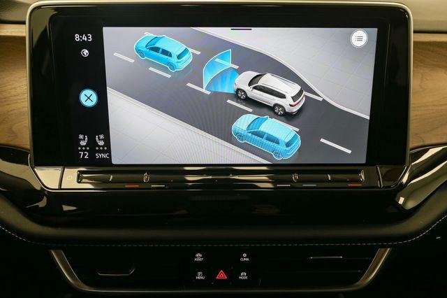 Photo of 2024 Deep Black Pearl Effect Volkswagen Atlas
