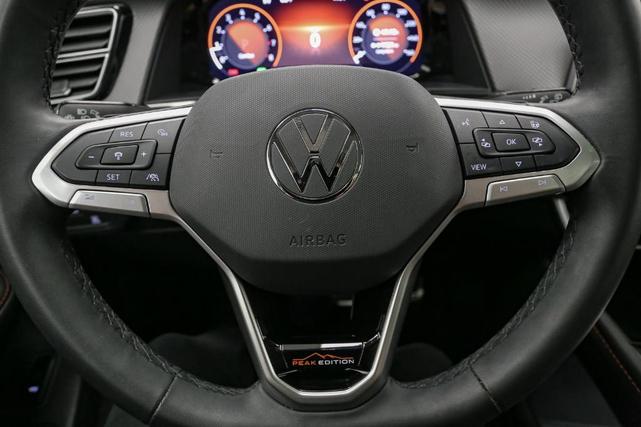 Photo of 2024 Avocado Green Volkswagen Atlas