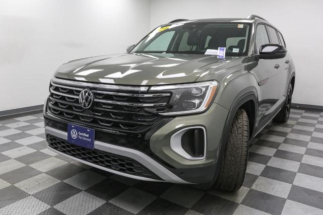 Photo of 2024 Avocado Green Volkswagen Atlas