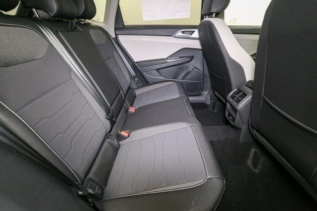 Photo of 2025 Pure White Volkswagen Taos