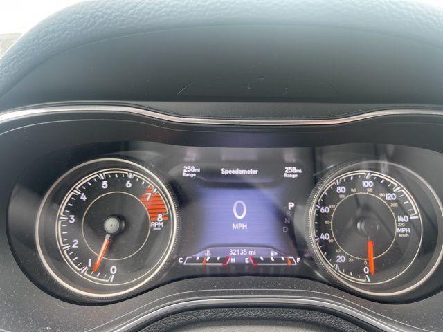 Photo of 2019 Olive Green Pearlcoat Jeep Cherokee