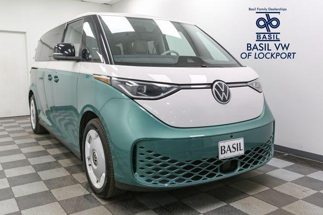 Photo of 2025 Mahi Green Metallic - Candy White Volkswagen ID. Buzz