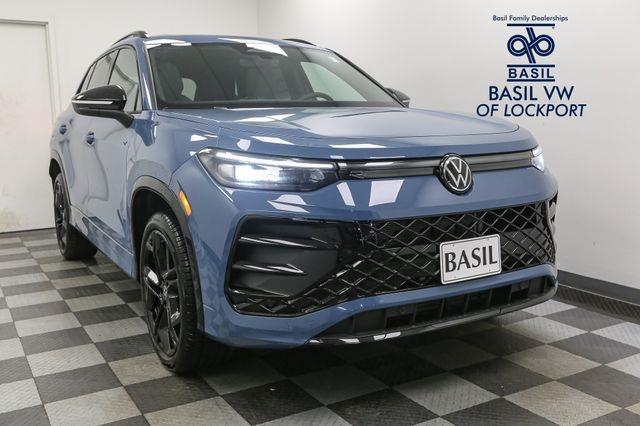 Photo of 2025 Monterey Blue Pearl Volkswagen Tiguan