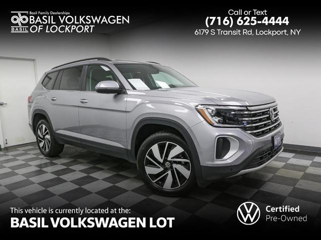 Photo of 2025 Silver Mist Metallic Volkswagen Atlas