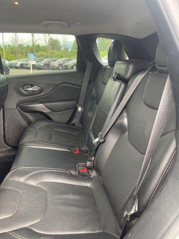 Photo of 2020 Sting Gray Clearcoat Jeep Cherokee