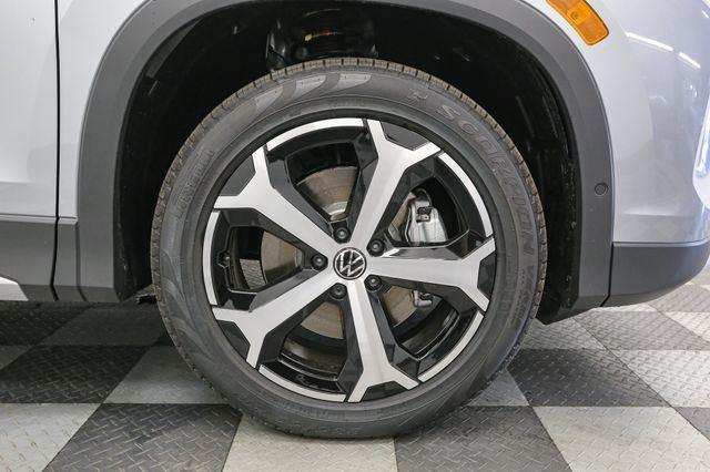 Photo of 2025 Pyrite Silver Metallic Volkswagen Tiguan