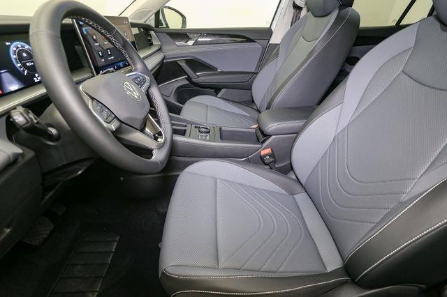 Photo of 2025 Pyrite Silver Metallic Volkswagen Tiguan
