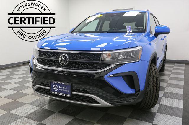 Photo of 2023 Cornflower Blue Volkswagen Taos