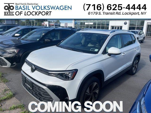 Photo of 2025 Pure White Volkswagen Taos