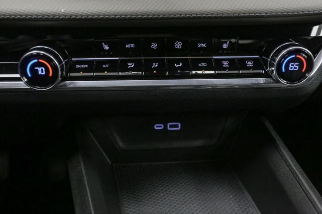Photo of 2025 Mosaic Black Metallic Chevrolet Equinox