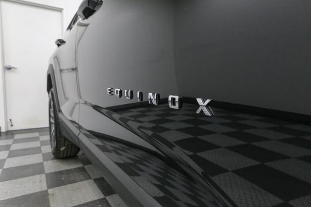 Photo of 2025 Mosaic Black Metallic Chevrolet Equinox