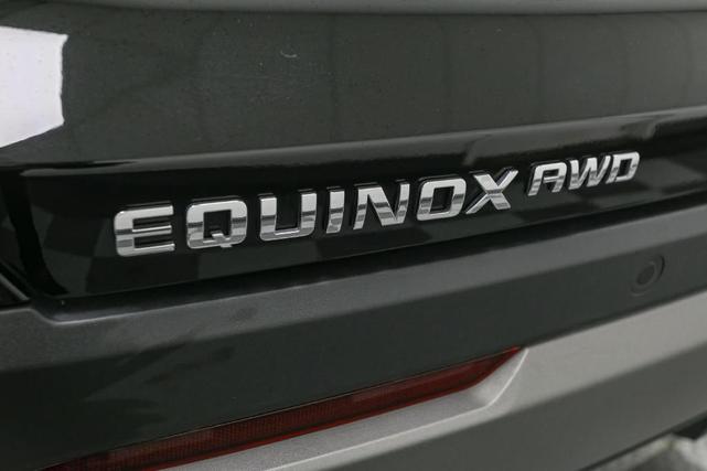 Photo of 2025 Mosaic Black Metallic Chevrolet Equinox