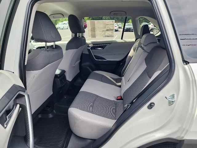 Photo of 2025 Ice Toyota RAV4