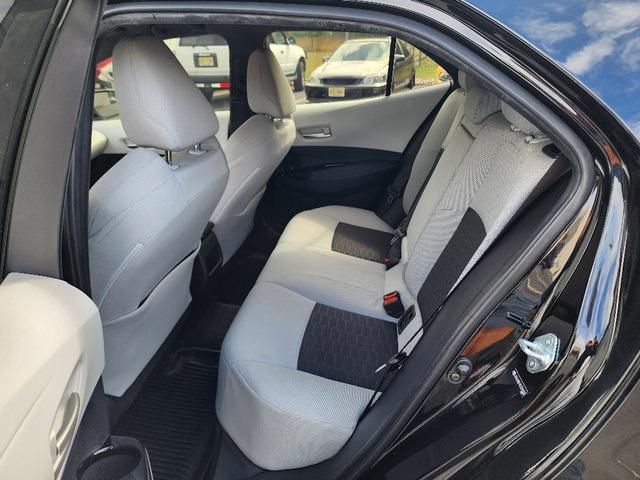 Photo of 2019 Midnight Black Metallic Toyota Corolla Hatchback