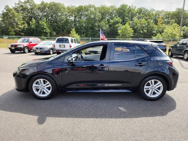 Photo of 2019 Midnight Black Metallic Toyota Corolla Hatchback