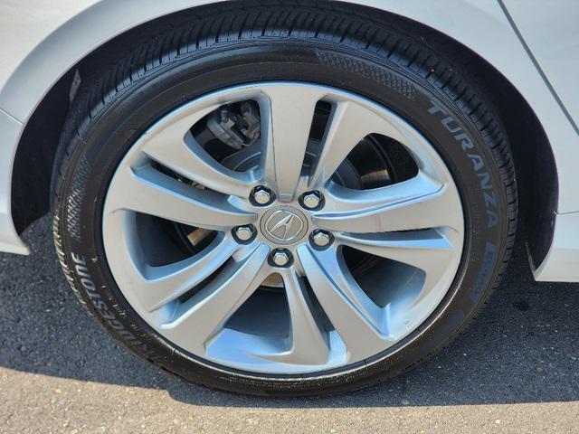 Photo of 2022 Platinum White Pearl Acura TLX