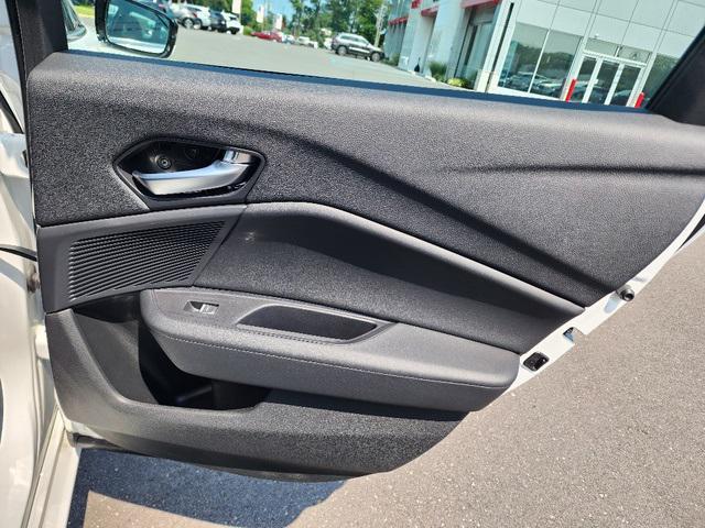 Photo of 2022 Platinum White Pearl Acura TLX