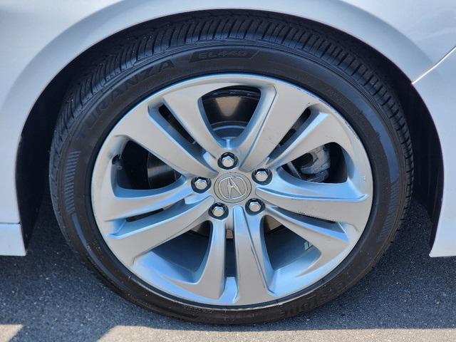 Photo of 2022 Platinum White Pearl Acura TLX